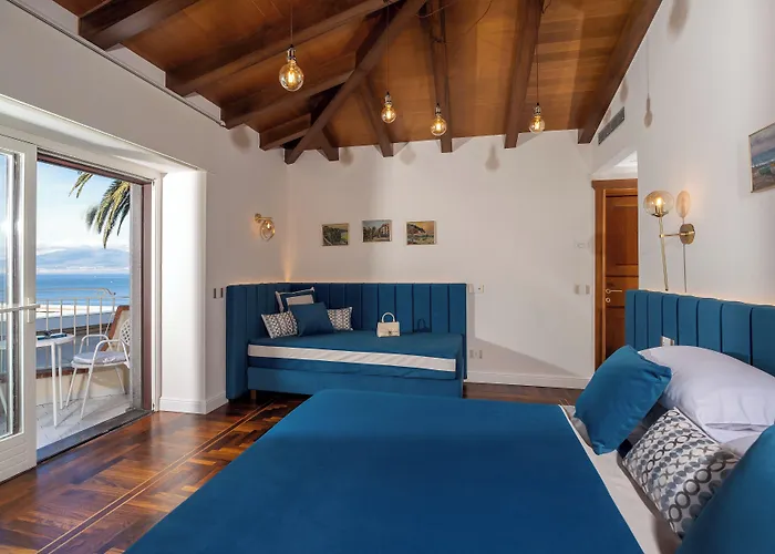 Guest house Antiche Mura Relais 4*